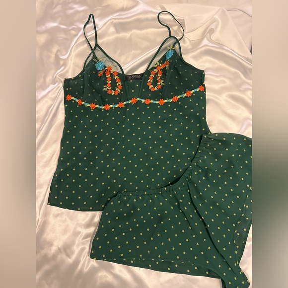La Perla Other - New La Perla Green Polka Dot Pajama Set with Floral Accents